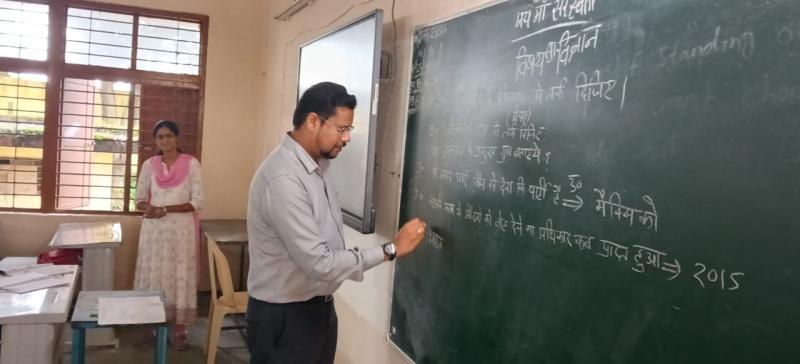 SDM अभिजीत सिँह ने बरसाली हाई स्कूल का किया निरीक्षण